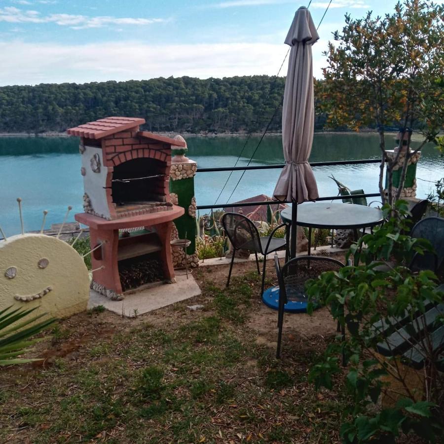 Cosy Room Arba With Private Bathroom And Sea View Kampor Exterior foto