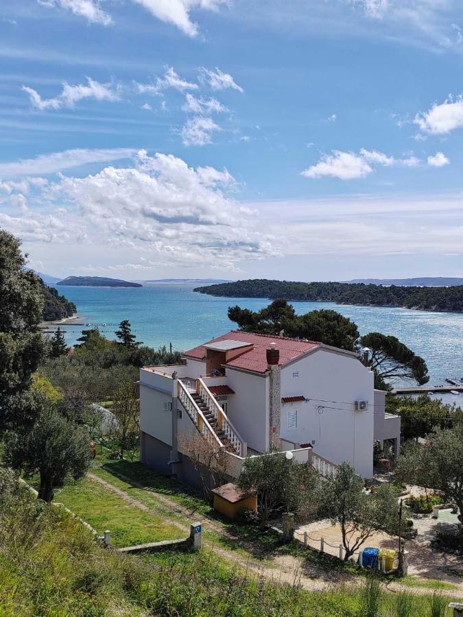 Cosy Room Arba With Private Bathroom And Sea View Kampor Exterior foto